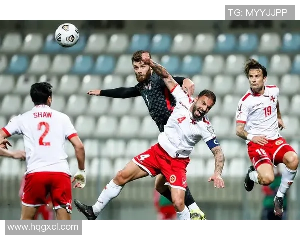 弗赖堡与门兴激战正酣比赛比分揭晓引发热议